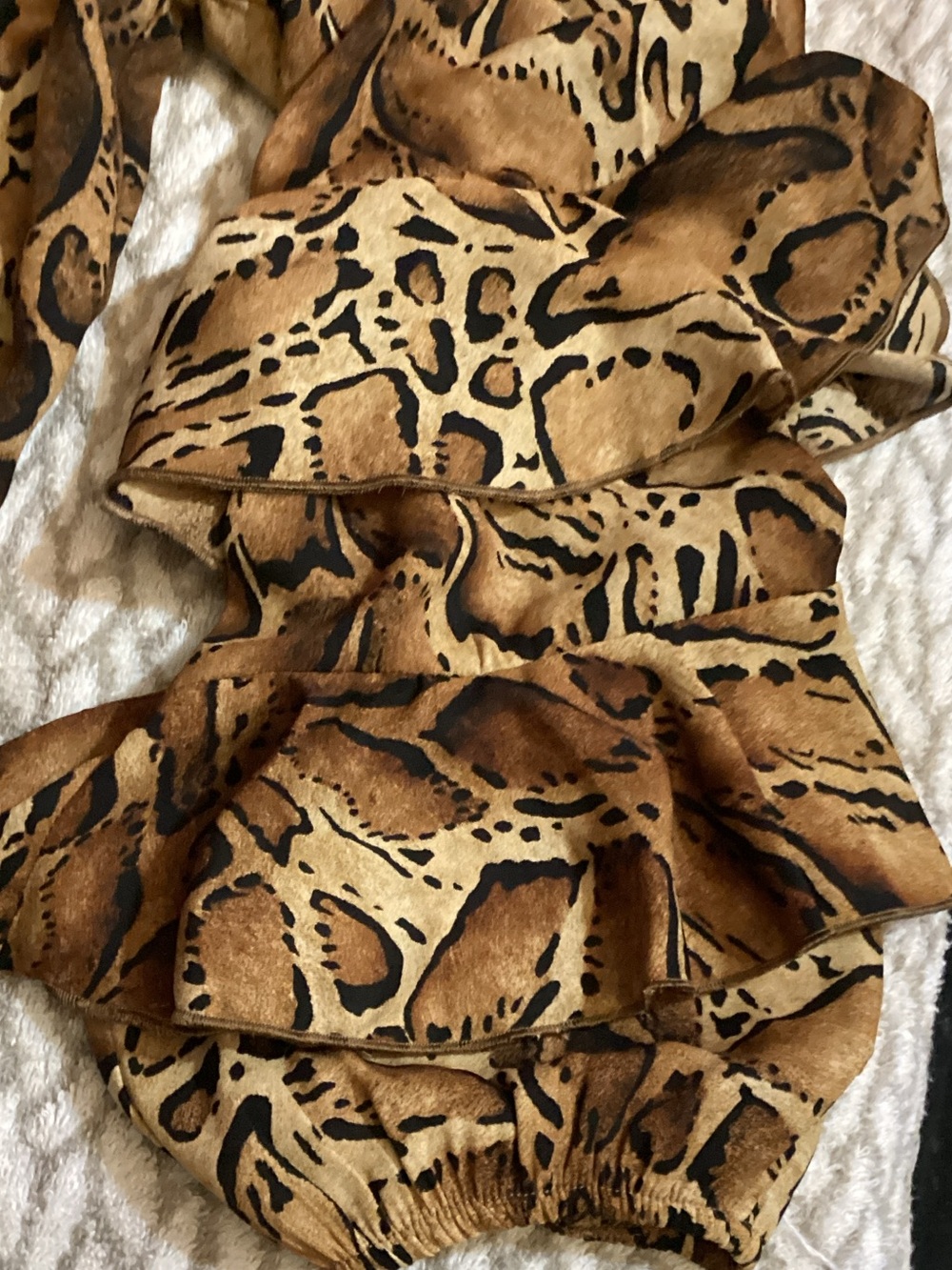 Zara Animal-Print blouse. - Picture 2 of 7